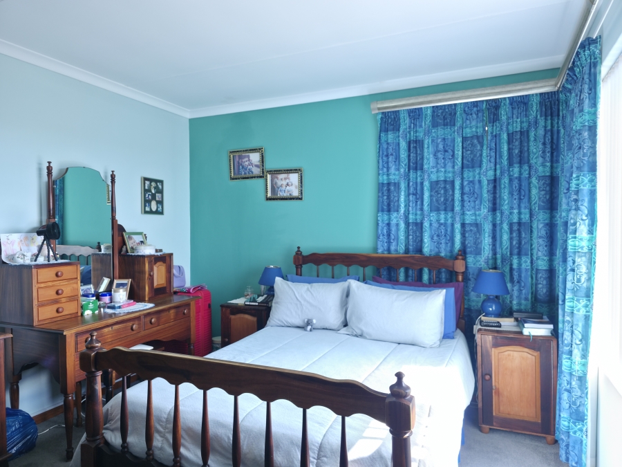 3 Bedroom Property for Sale in Wavecrest Eastern Cape